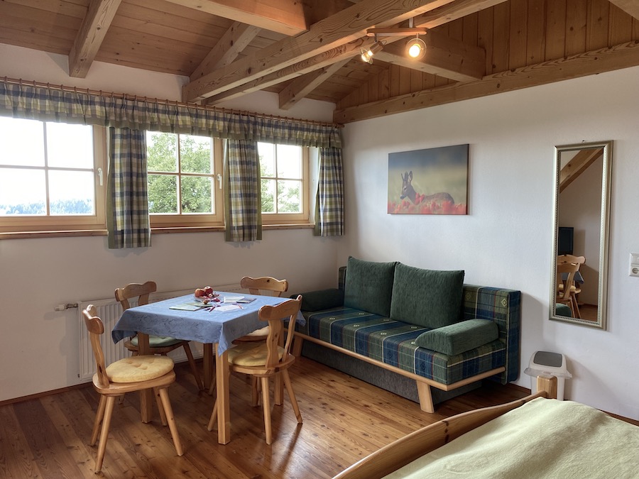 Hüttenurlaub, Schlafzimmer für die Familie im Urlaub im Chalet Kärnten